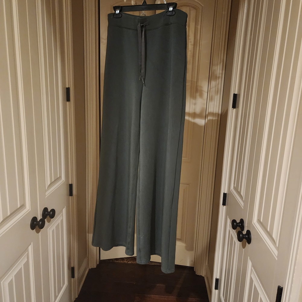 Spanx Air Essentials Palm GREE